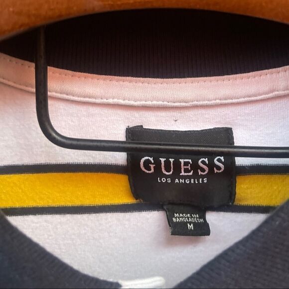 π‘ GUESS Polo Shirt Mβ | Retro Stripe Vibes π― - Picture 4 of 6